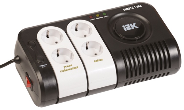 Стабилизаторы напряжения релейного типа IEK