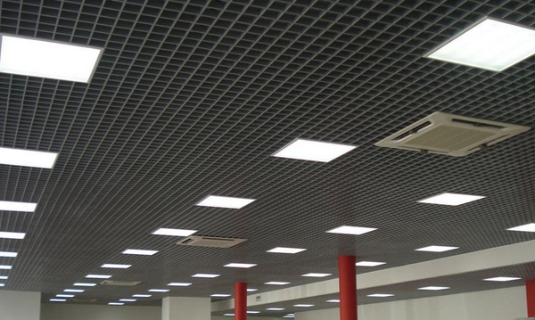 Накладные/встраиваемые светодиодные светильники LED с IP40 (аналог 4х18) 600х600/595x595/588x588