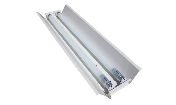 Накладные пластиковые и металлические светильники под лампу T8