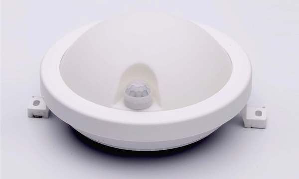 Светильники с датчиком движения