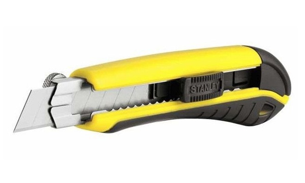 Ножи строительные со сменными лезвиями