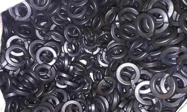 Шайбы пружинные гроверные DIN127