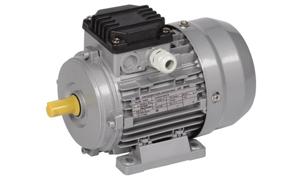 Электродвигатели асинхронные трехфазные АИР (лапы) 3000об/мин
