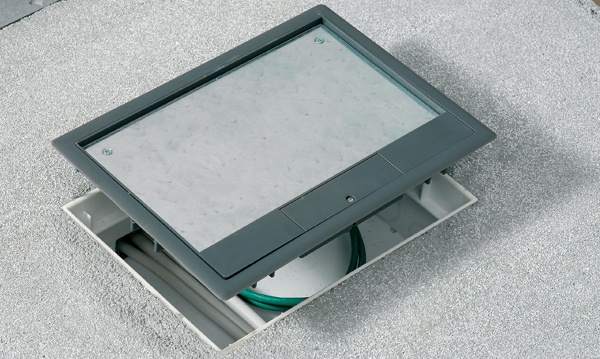 Монтажная коробка в бетон для люков Simon Connect