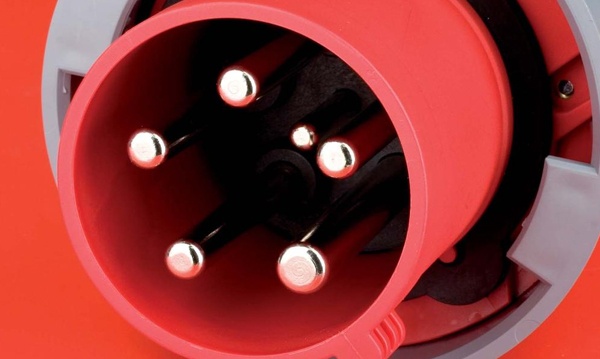 Силовые разъемы DKC Quadro IP44 16-32A