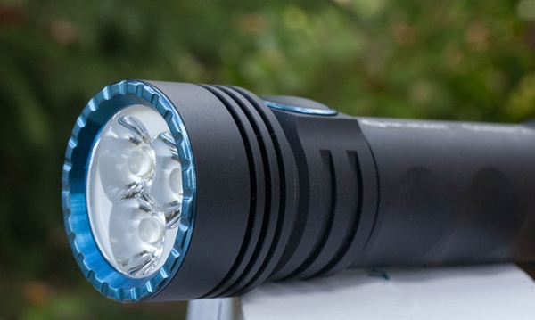 Ручные фонарики на аккумуляторах