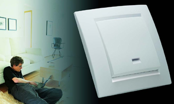 Розетки и выключатели Simon 15 (Симон 15)