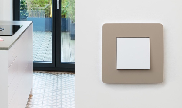 Unica NEW Schneider Electric ЭУИ (Уника НЬЮ Шнайдер Электрик)