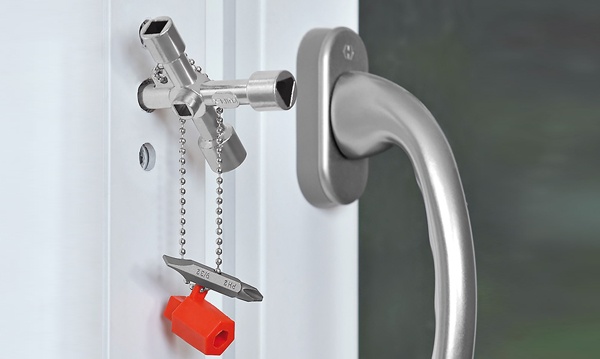 Ключи для открывания электрошкафов