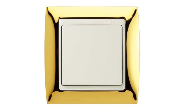 Рамки Simon 82 гамма слоновая кость