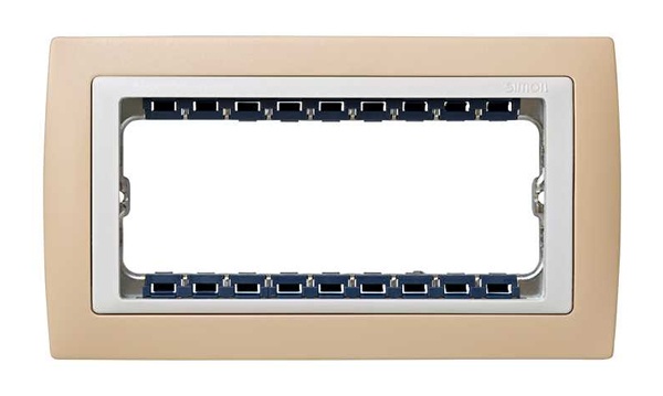 Рамки Simon 82 Centralizations гамма белая