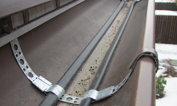 Обогрев уличных площадок, защита кровли от наледи