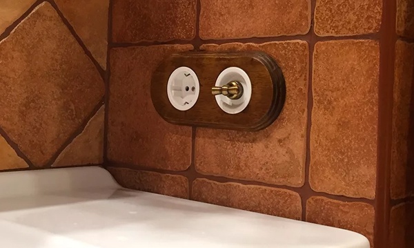 Рамки коллекции ЭУИ Bironi Шедель