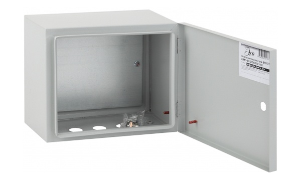 Щиты навесные с монтажной панелью ЩМП ЭРА IP31, IP54, IP65