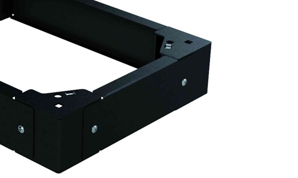 Цоколи для шкафов напольных DAE и CQE DKC