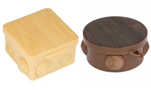 Распаячные коробки наружные герметичные с гермовводами под дерево