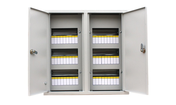 Щиты металлические распределительные навесные (ЩРН) IP31 EKF