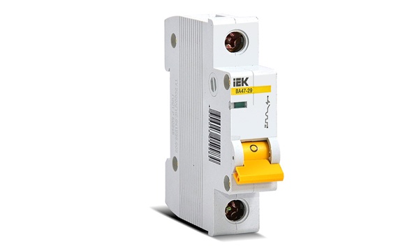 Дифференциальные автоматы двухполюсные одномодульные АВДТ32МL тип АС и А 6кА IEK