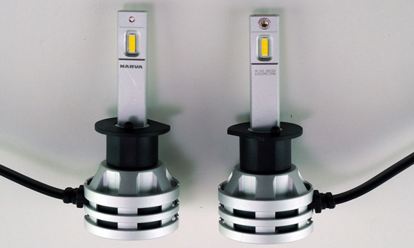 Светодиодные лампы головного света H1 с цоколем P14,5s 12V/24V