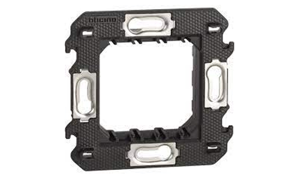 Суппорты Living Now Bticino