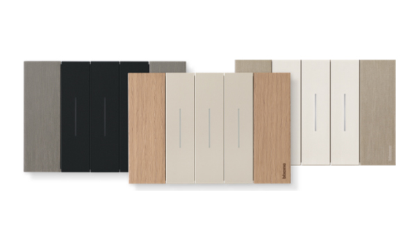 Рамки Итальянского стандарта Living Now Bticino дерево